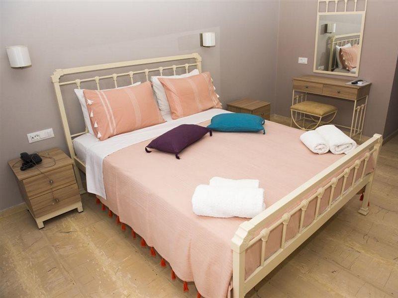 Ino Hotel Kamari  Ngoại thất bức ảnh
