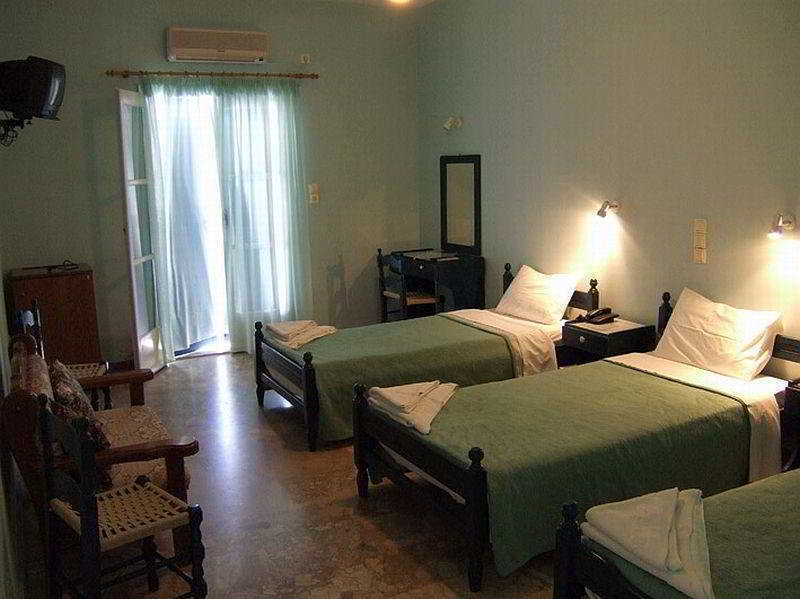 Ino Hotel Kamari  Ngoại thất bức ảnh