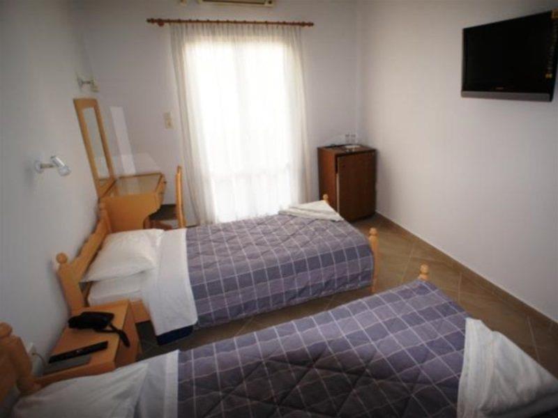 Ino Hotel Kamari  Ngoại thất bức ảnh