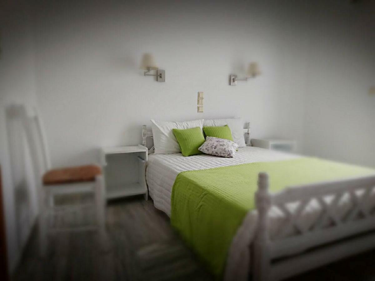 Ino Hotel Kamari  Ngoại thất bức ảnh
