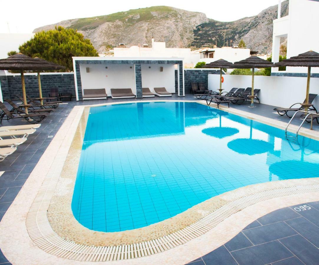 Ino Hotel Kamari  Ngoại thất bức ảnh